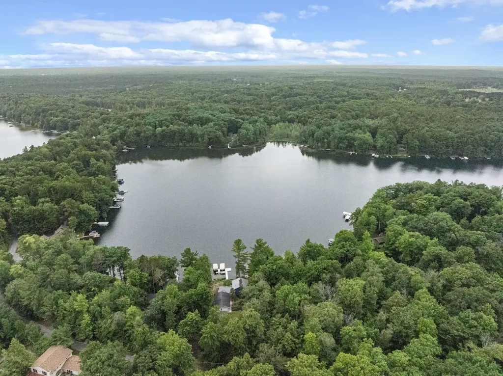 2847 Crescent Shores Drive Long Lake Township MI 49685