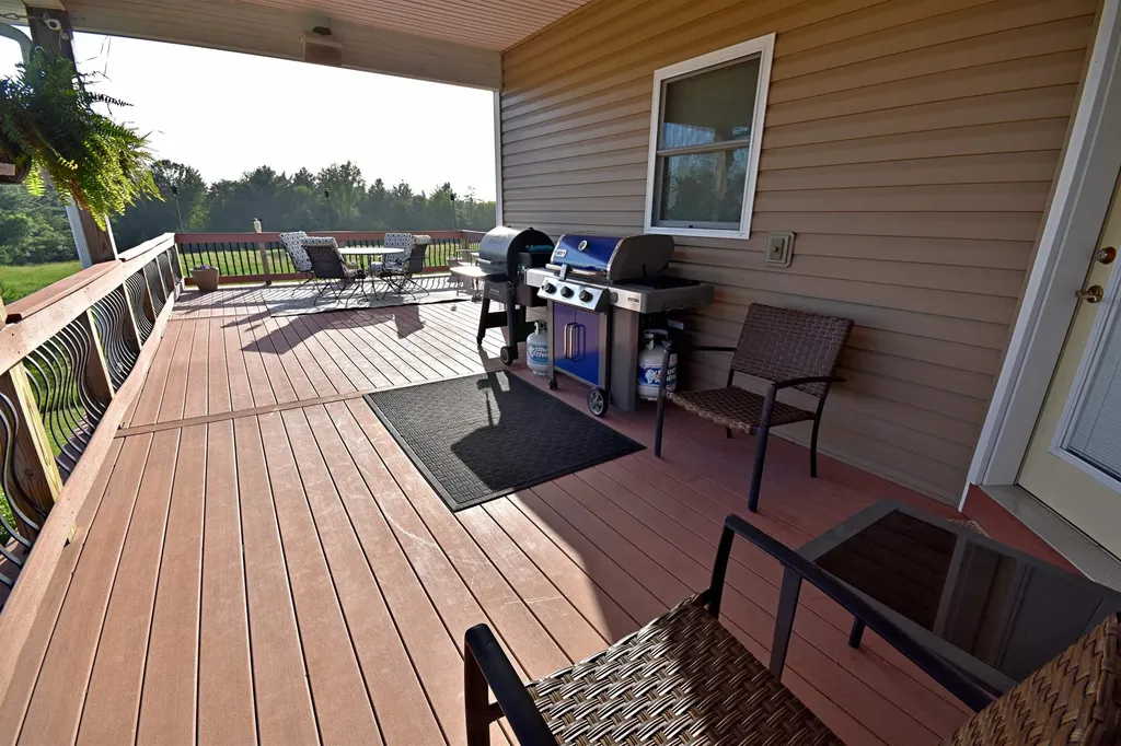 18281 Tustin Road Burdell Township MI 49688