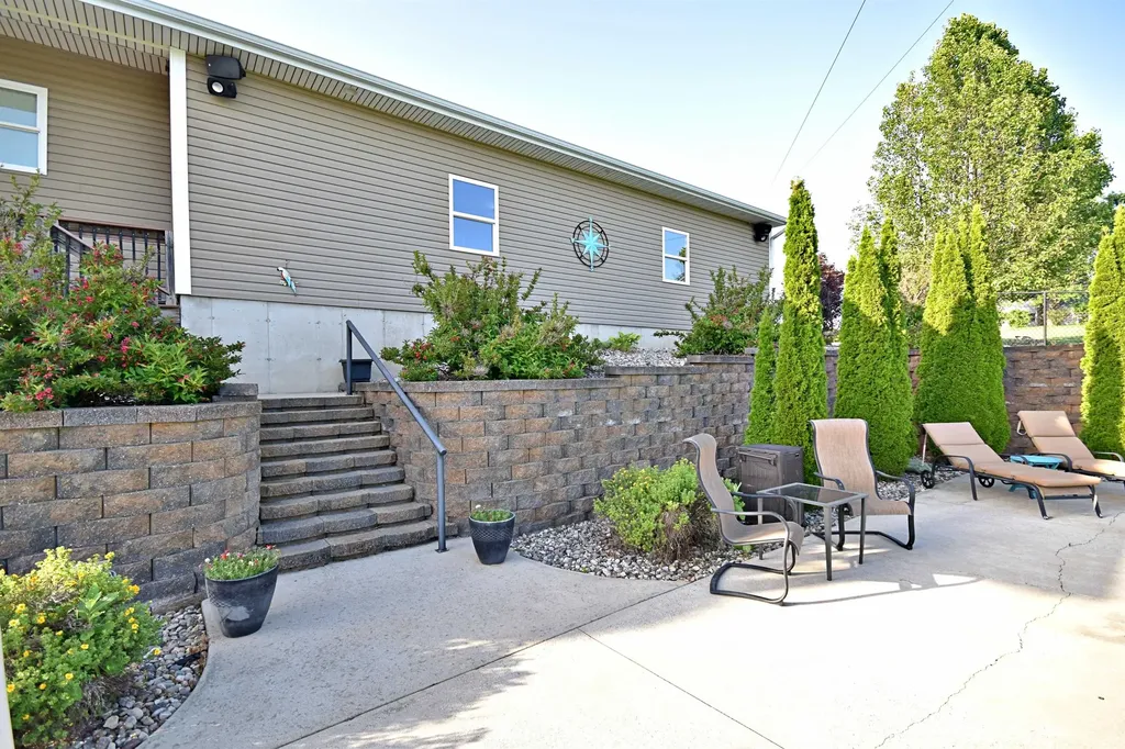 18281 Tustin Road Burdell Township MI 49688
