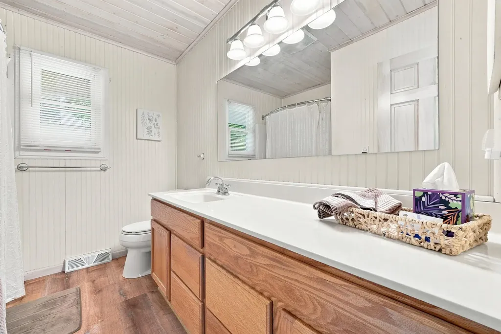 10876 Lockwood Drive Clam Lake Township MI 49601