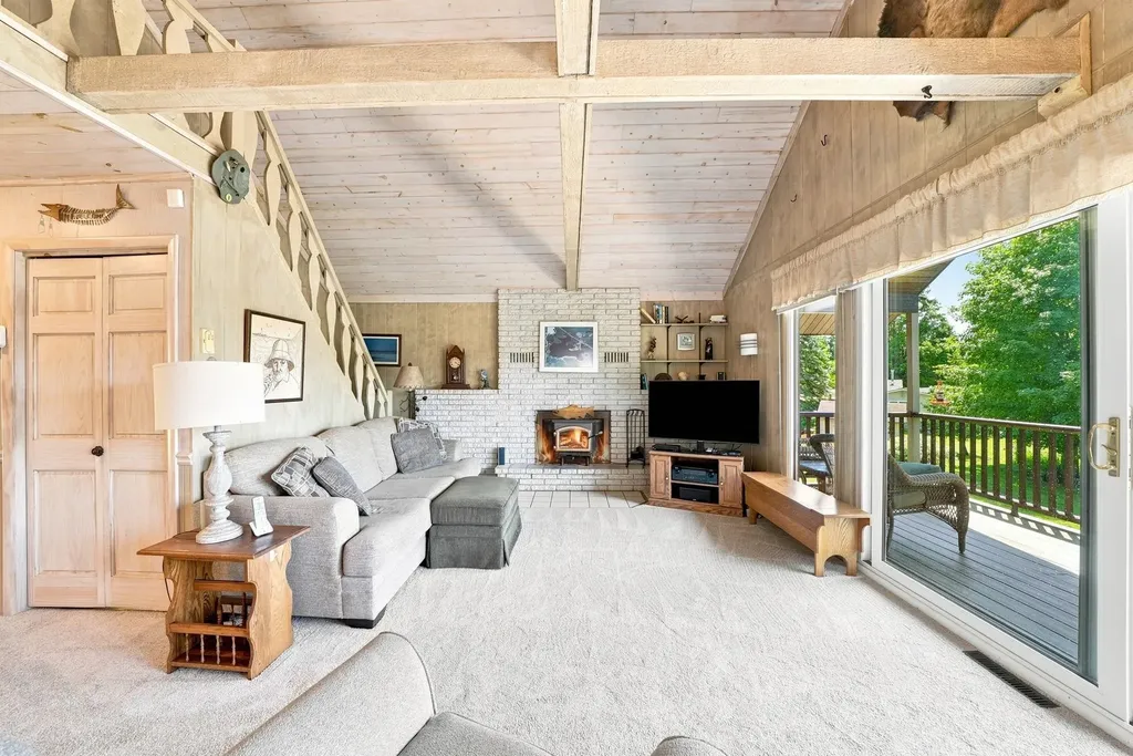 10876 Lockwood Drive Clam Lake Township MI 49601