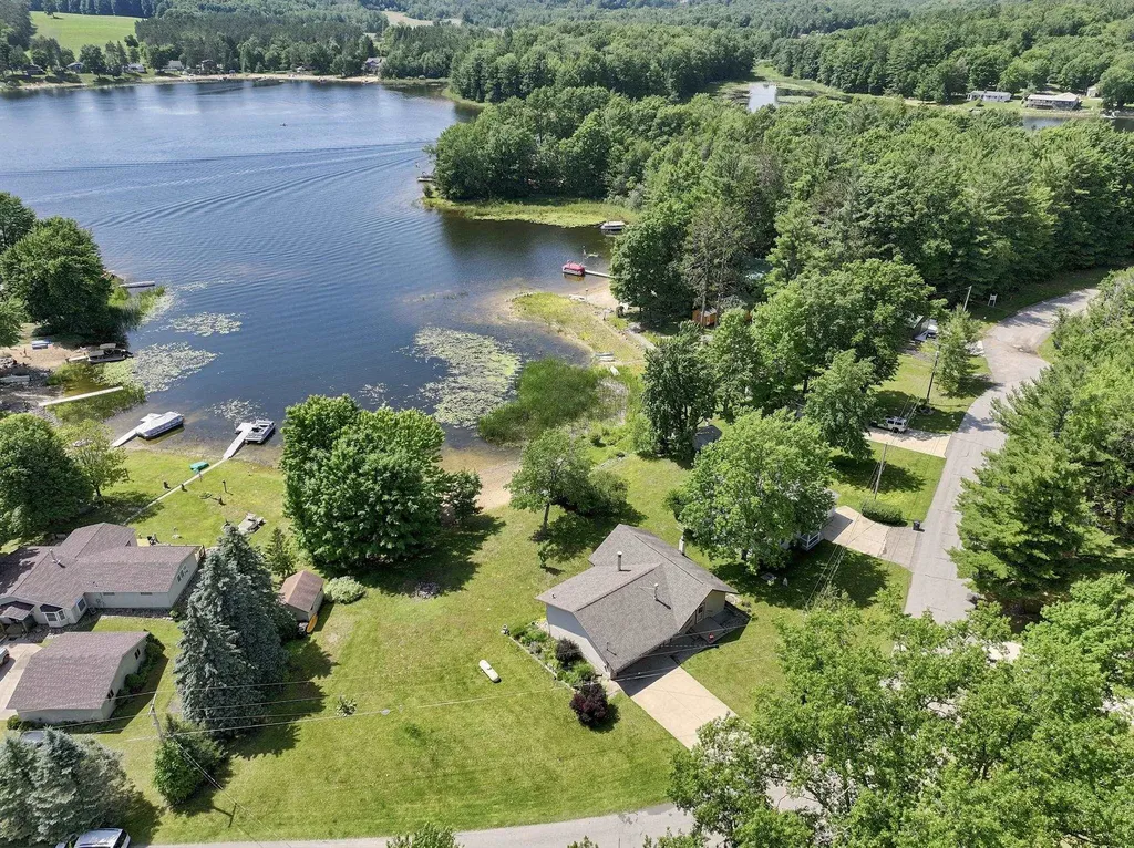 10876 Lockwood Drive Clam Lake Township MI 49601