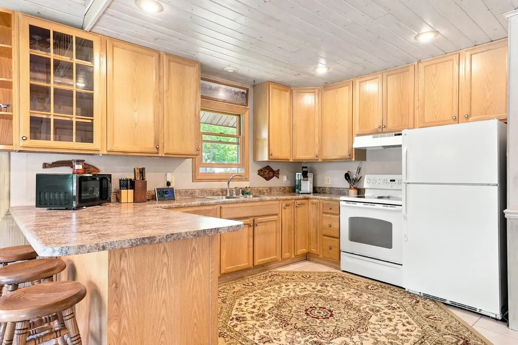 10876 Lockwood Drive Clam Lake Township MI 49601