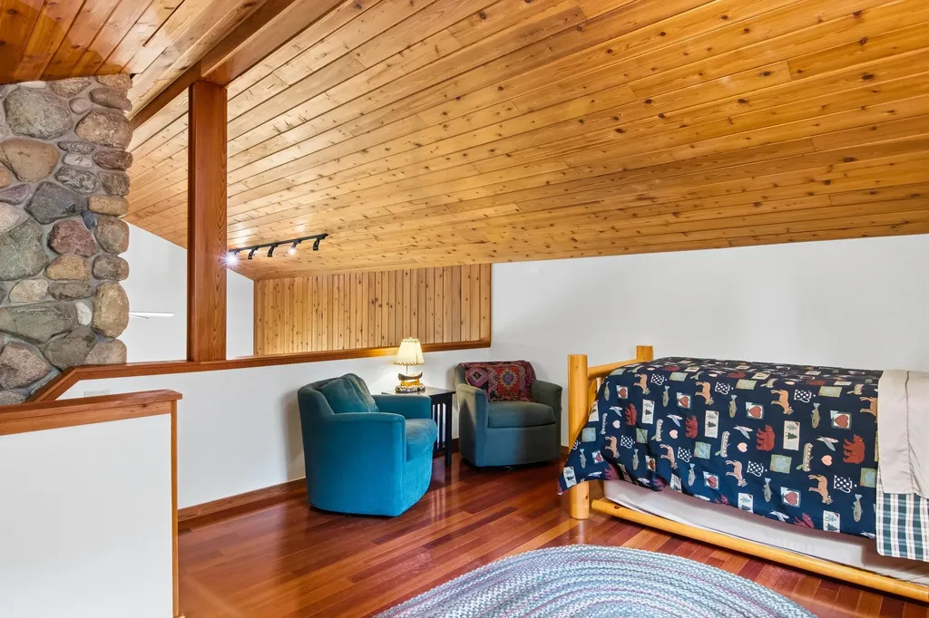 8143 Drake Lane Whitewater Township MI 49690