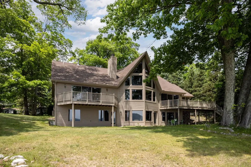 7953 S Glen Lake Road Glen Arbor Township MI 49636