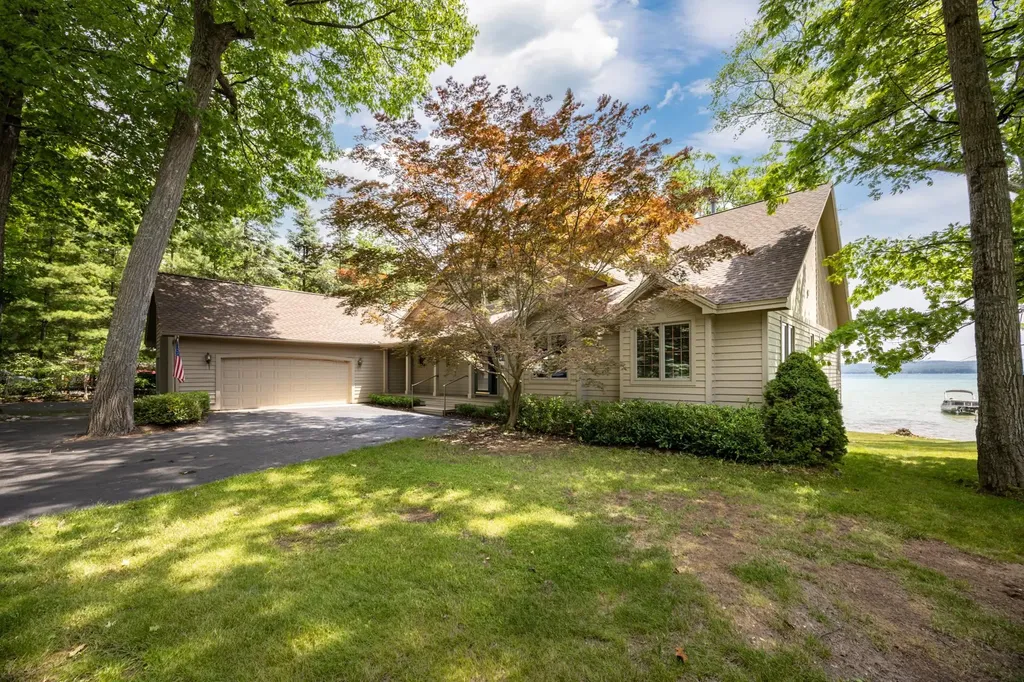 7953 S Glen Lake Road Glen Arbor Township MI 49636