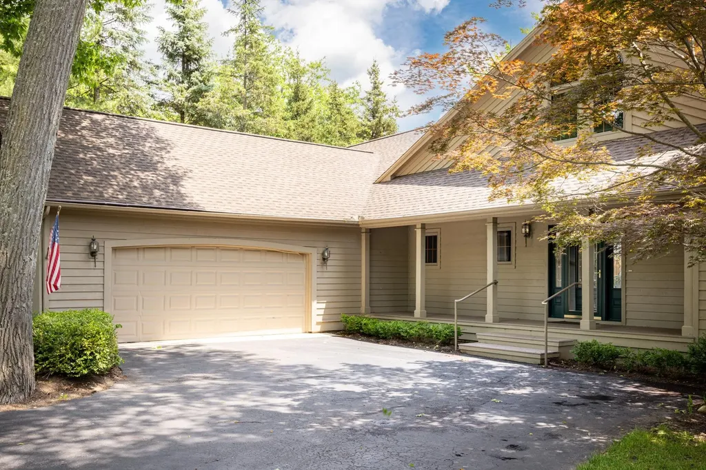 7953 S Glen Lake Road Glen Arbor Township MI 49636