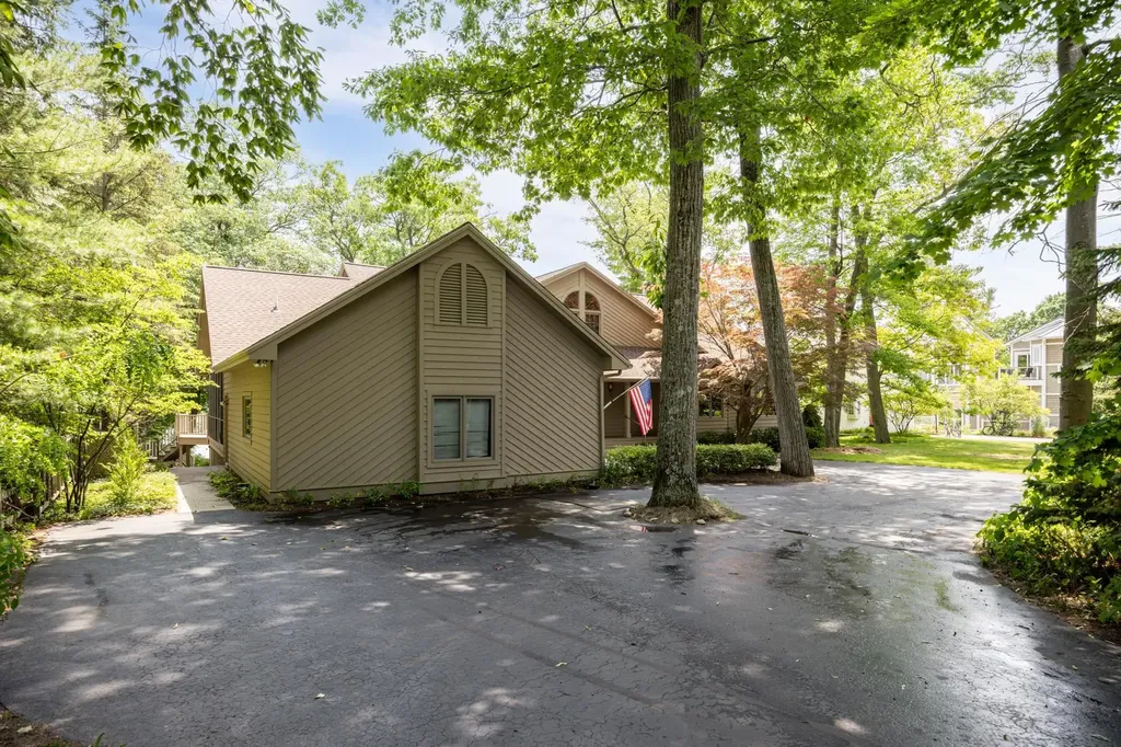 7953 S Glen Lake Road Glen Arbor Township MI 49636