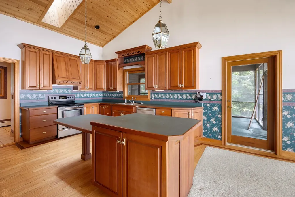 7953 S Glen Lake Road Glen Arbor Township MI 49636