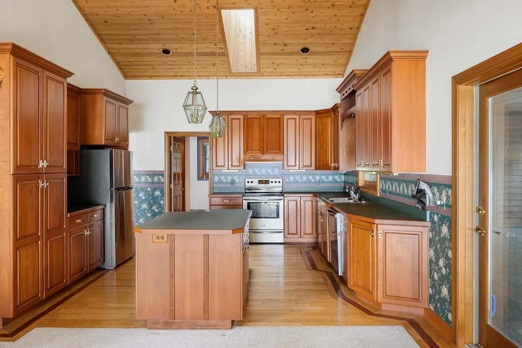 7953 S Glen Lake Road Glen Arbor Township MI 49636