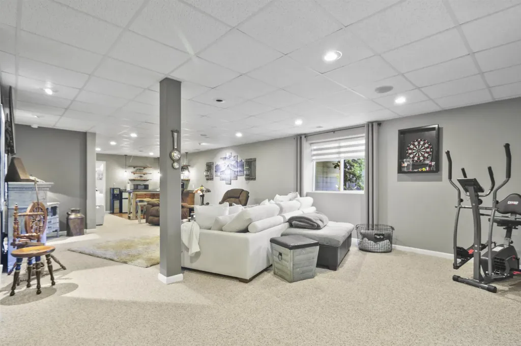 21233 Forest Trail Green Charter Township MI 49307
