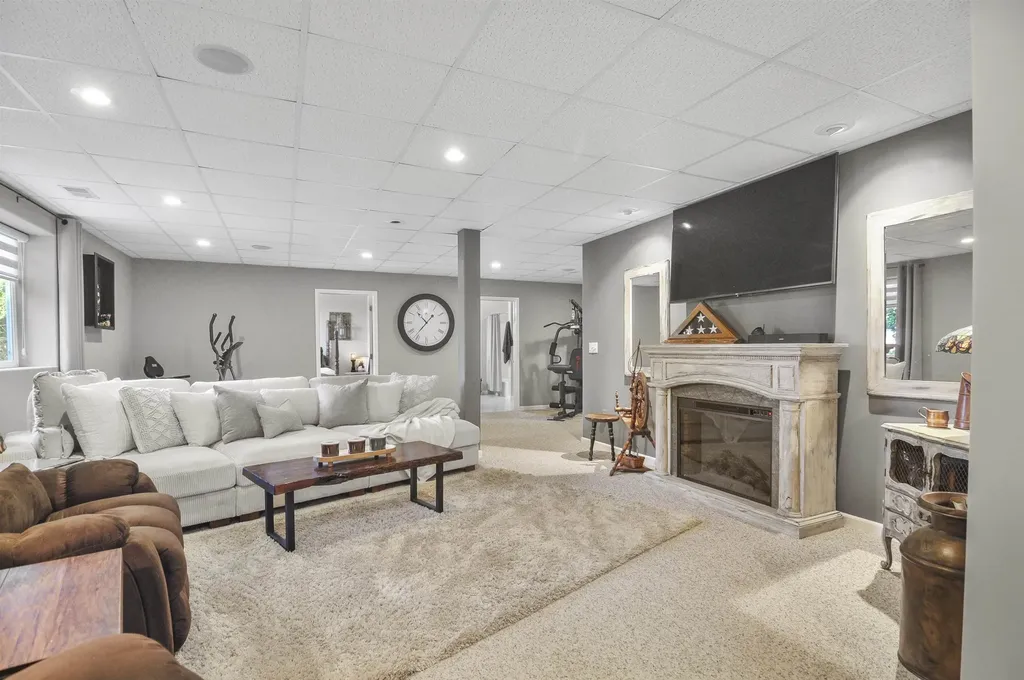 21233 Forest Trail Green Charter Township MI 49307