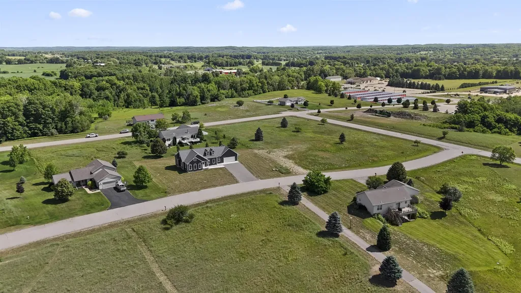 21233 Forest Trail Green Charter Township MI 49307
