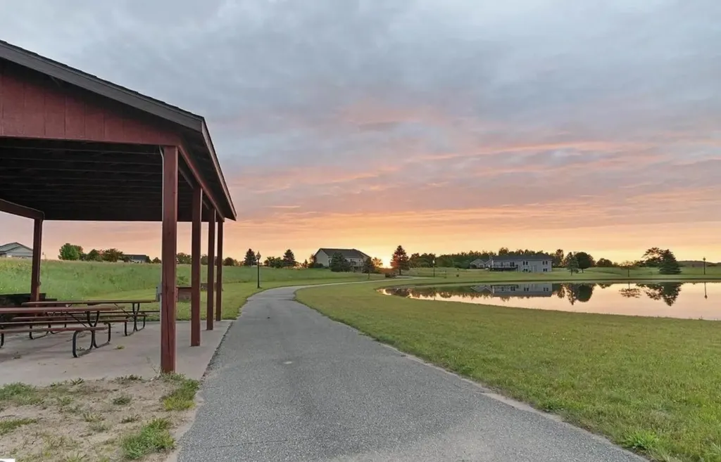 21233 Forest Trail Green Charter Township MI 49307
