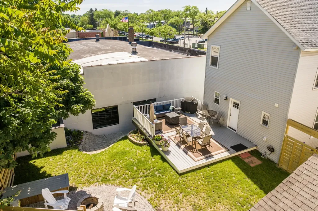 210 Fifth Avenue Manistee City MI 49660