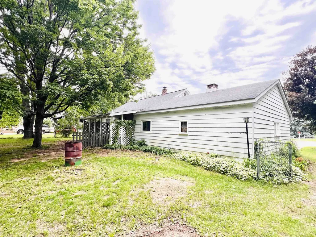 259 N Morey Road Caldwell Township MI 49651