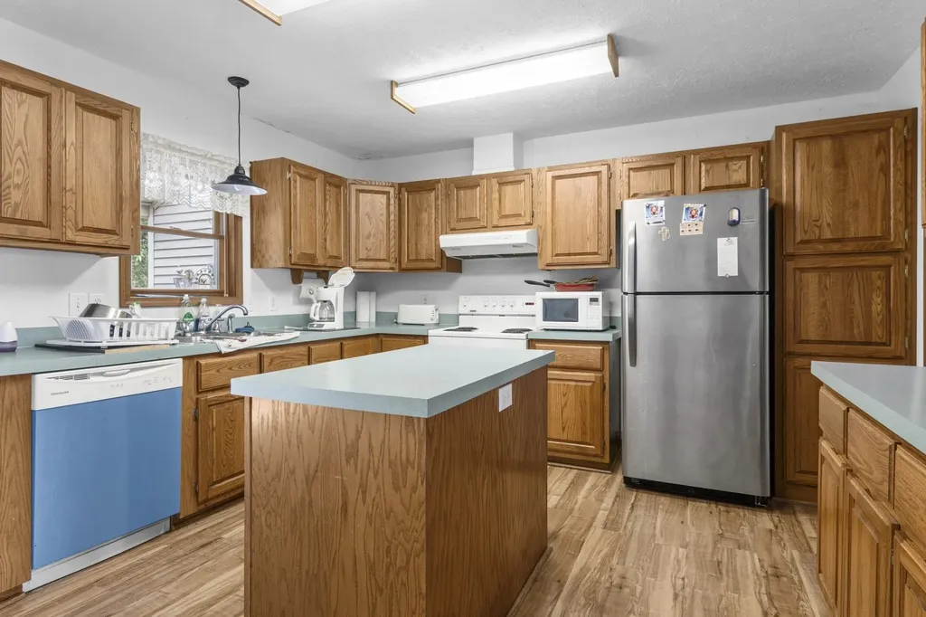 16043 Wagner Road Almira Township MI 49630