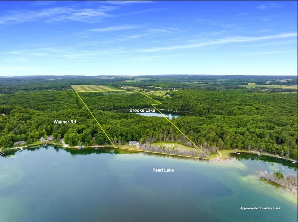 16043 Wagner Road Almira Township MI 49630