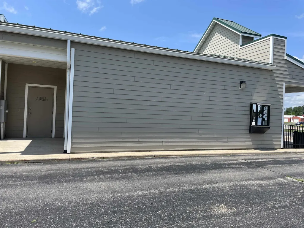 1190 E 13th Street Haring Charter Township MI 49601