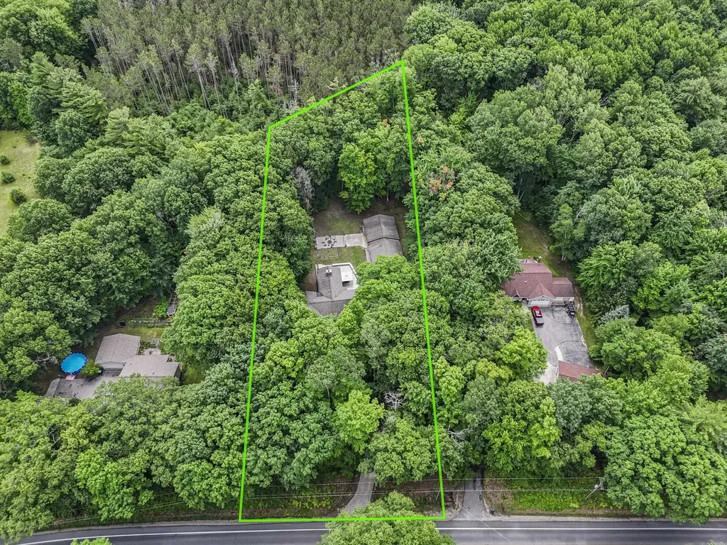 712 N South Long Lake Road Long Lake Township MI 49685