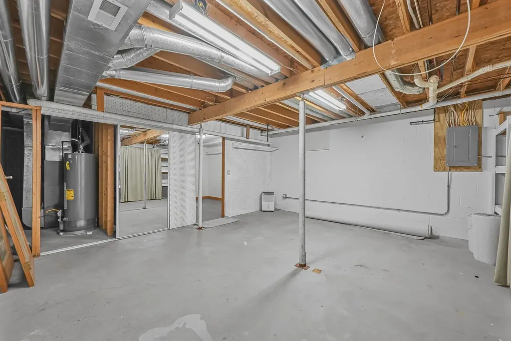 712 N South Long Lake Road Long Lake Township MI 49685
