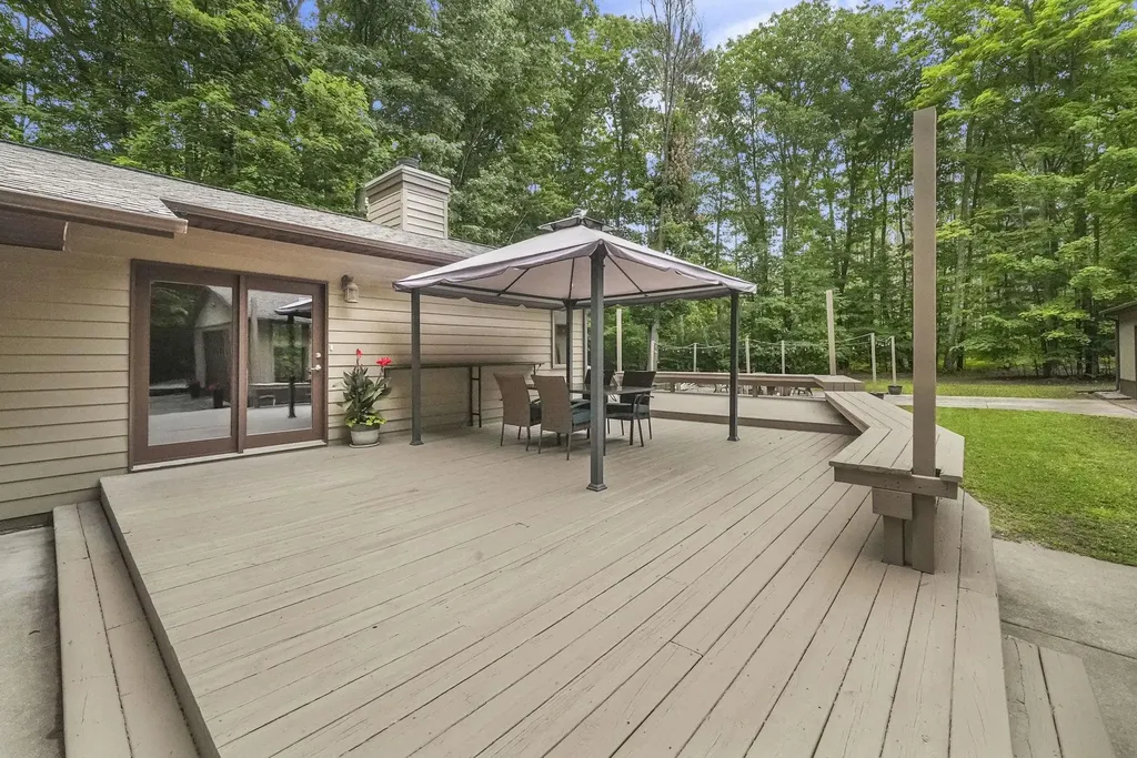 712 N South Long Lake Road Long Lake Township MI 49685