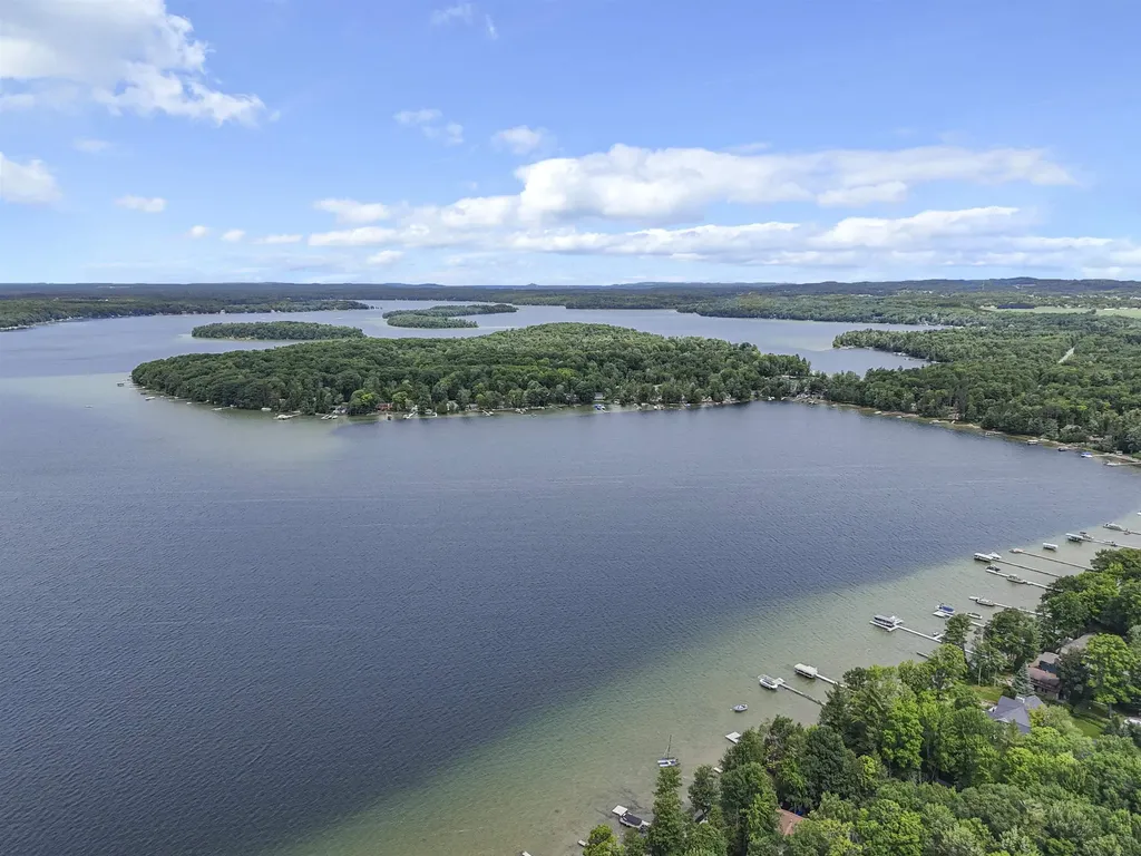 712 N South Long Lake Road Long Lake Township MI 49685