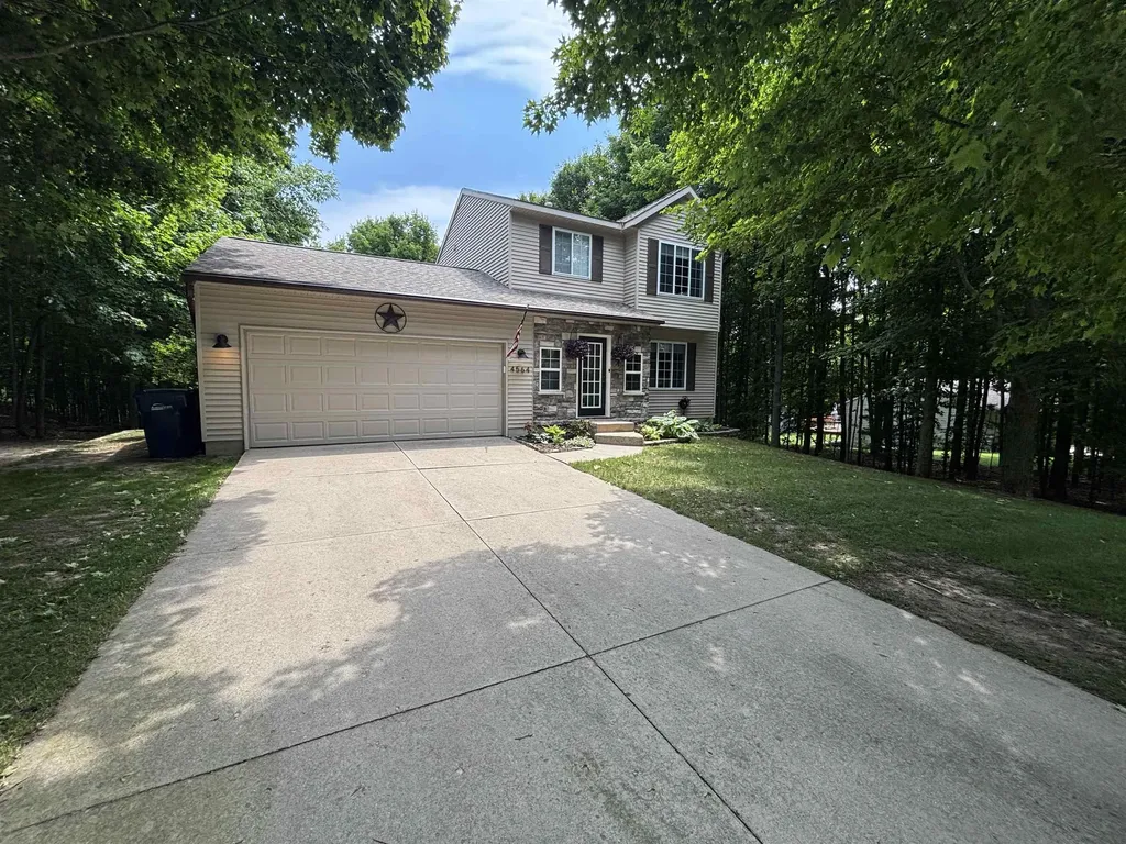 4564 Harr Drive Long Lake Township MI 49685