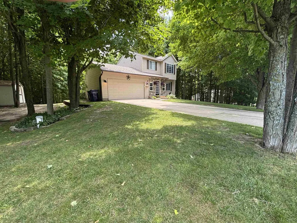 4564 Harr Drive Long Lake Township MI 49685