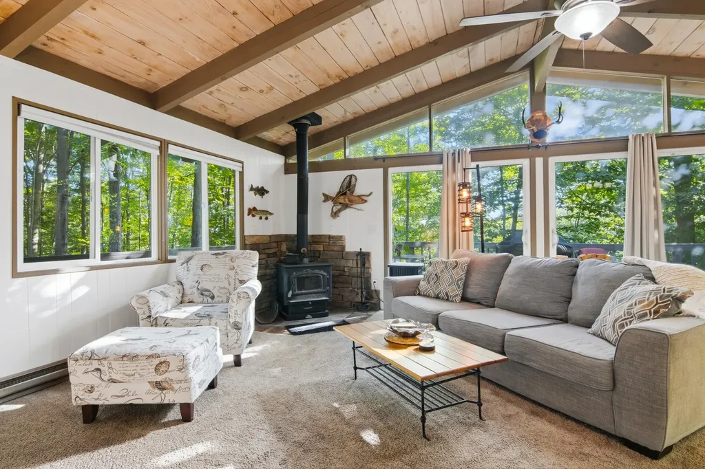 6018 N Klaffen Strasse Custer Township MI 49615