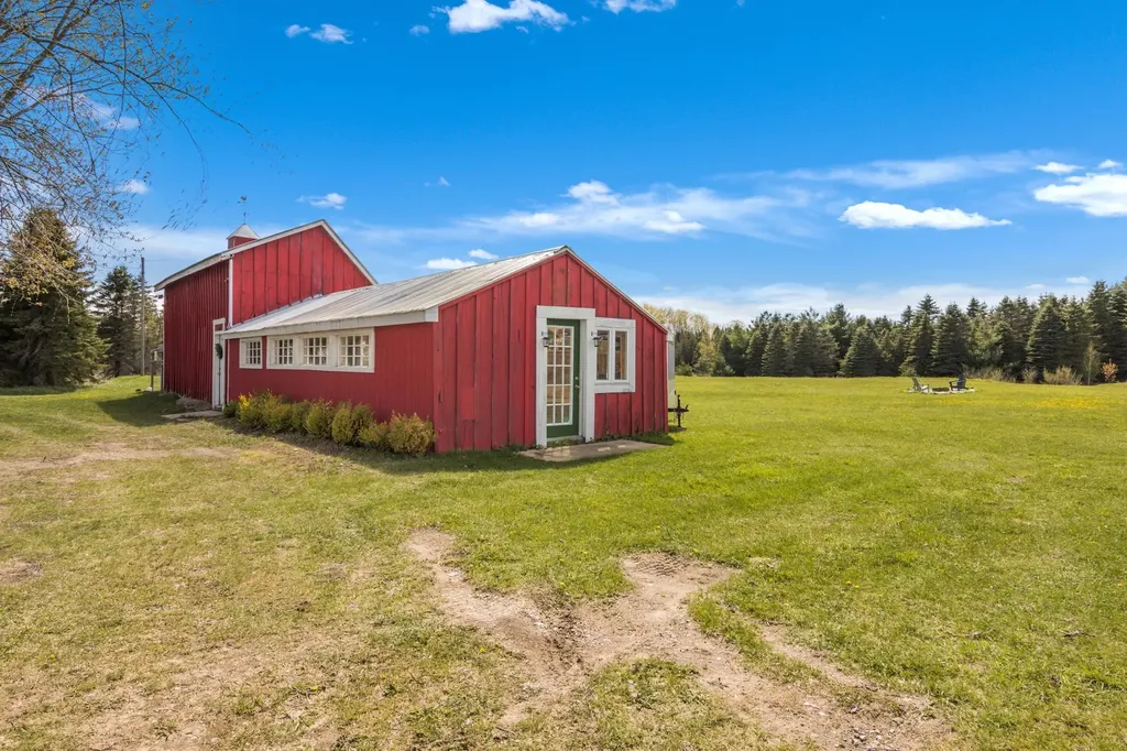 6542 Fife Lake Road Fife Lake Township MI 49633