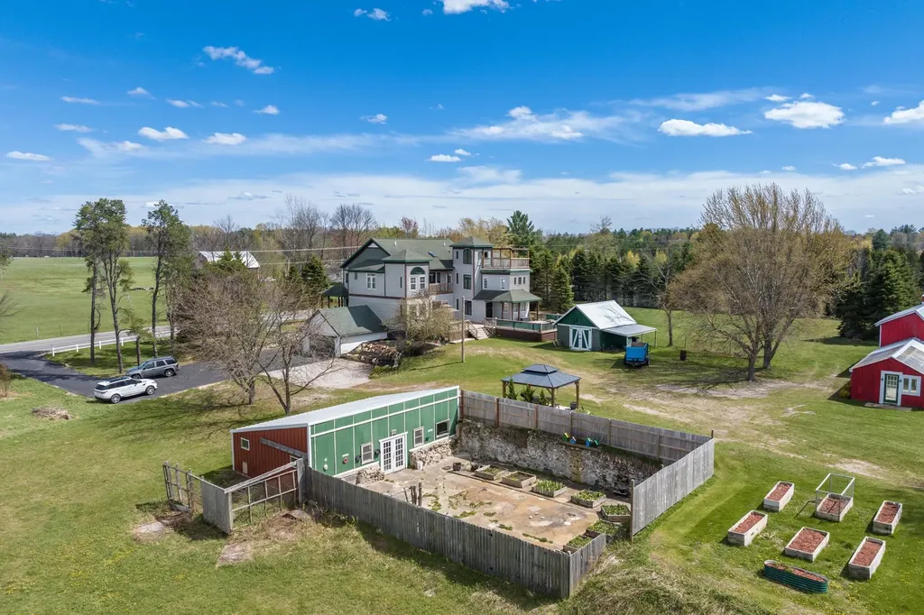 6542 Fife Lake Road Fife Lake Township MI 49633