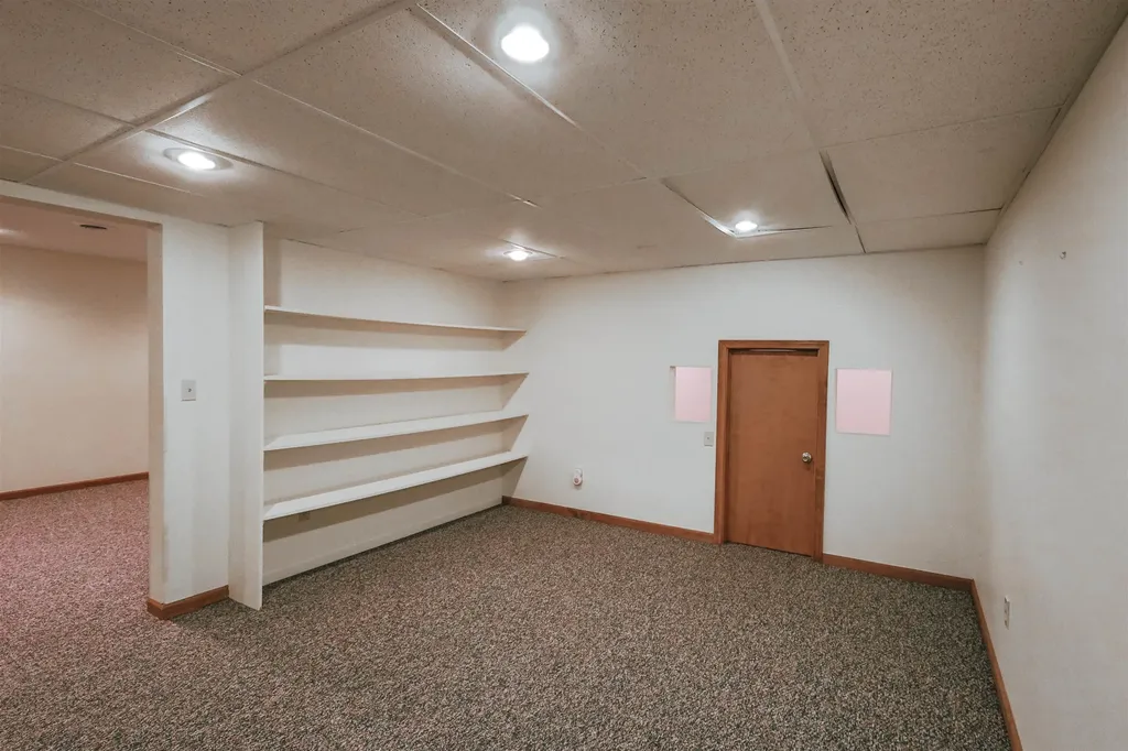 13686 Hedeen Drive Peninsula Township MI 49686