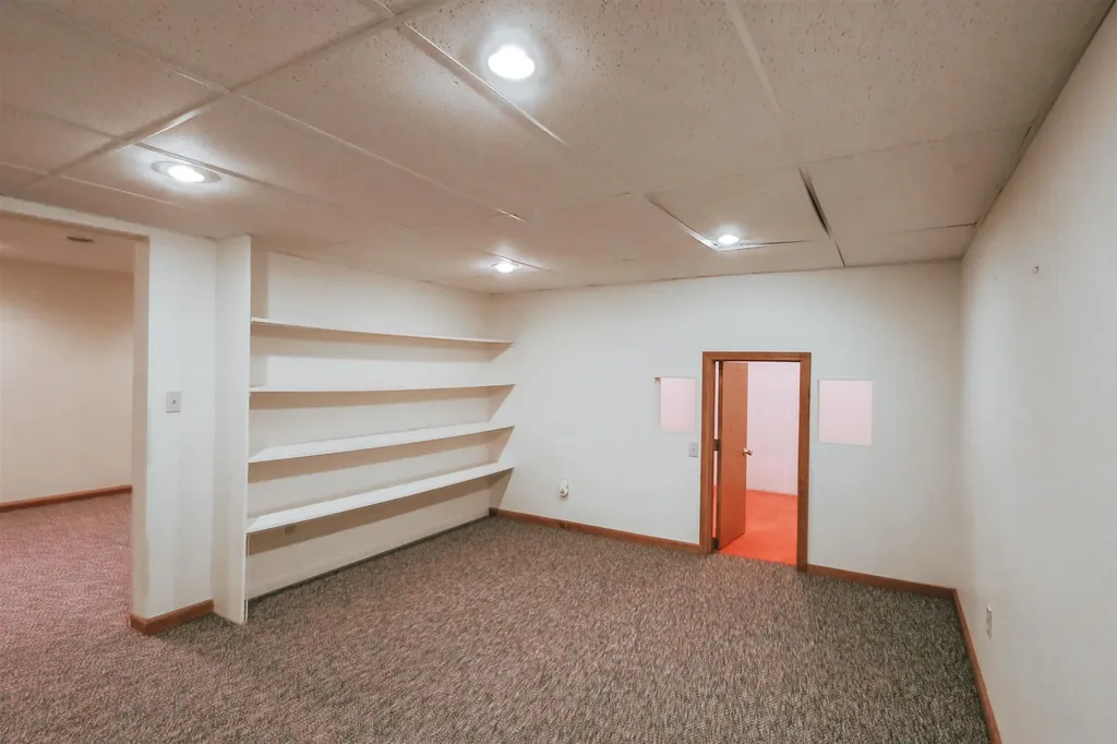 13686 Hedeen Drive Peninsula Township MI 49686