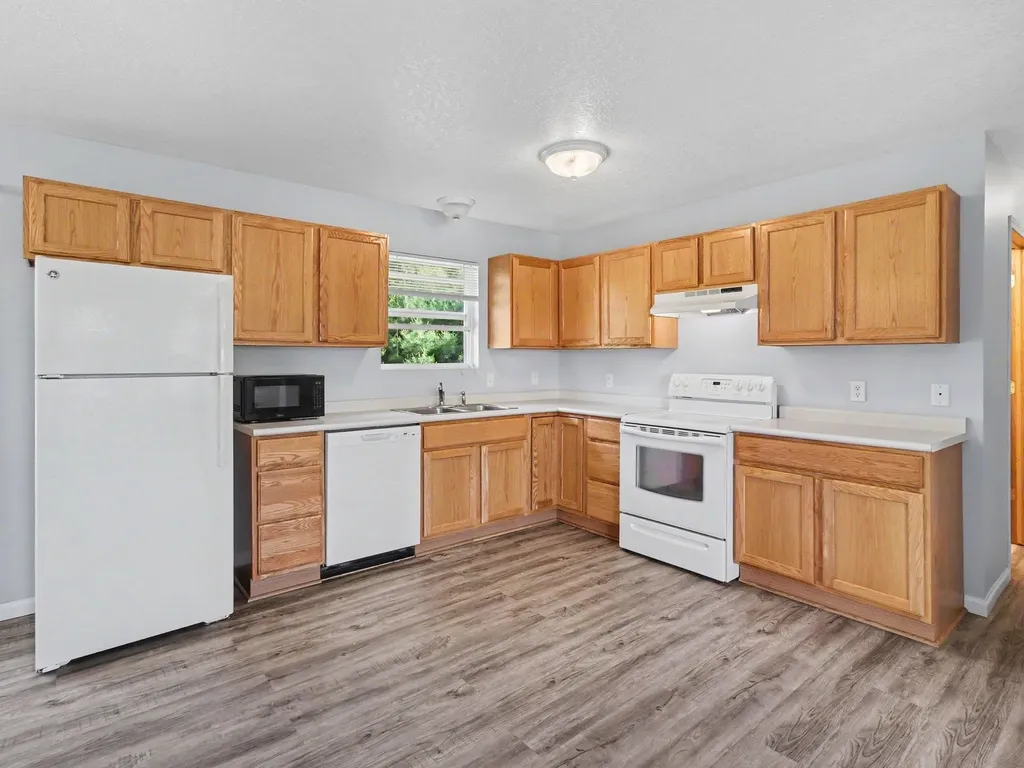 8394 King Arthurs Court Paradise Township MI 49649