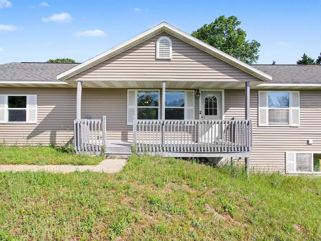 8394 King Arthurs Court Paradise Township MI 49649