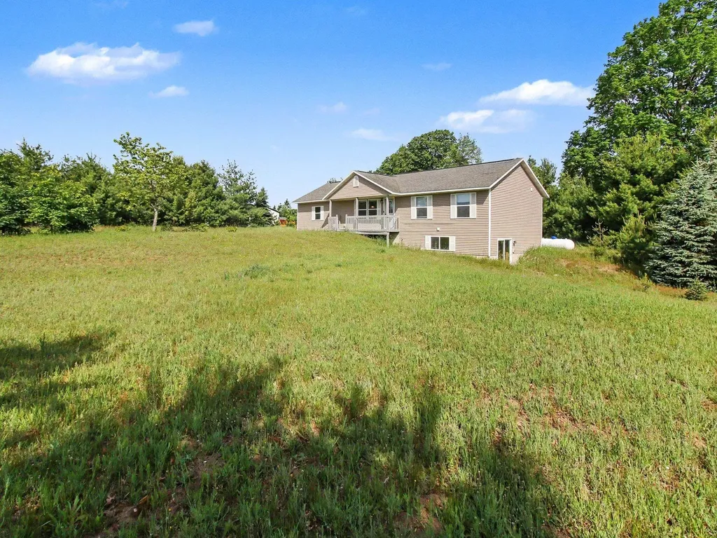 8394 King Arthurs Court Paradise Township MI 49649