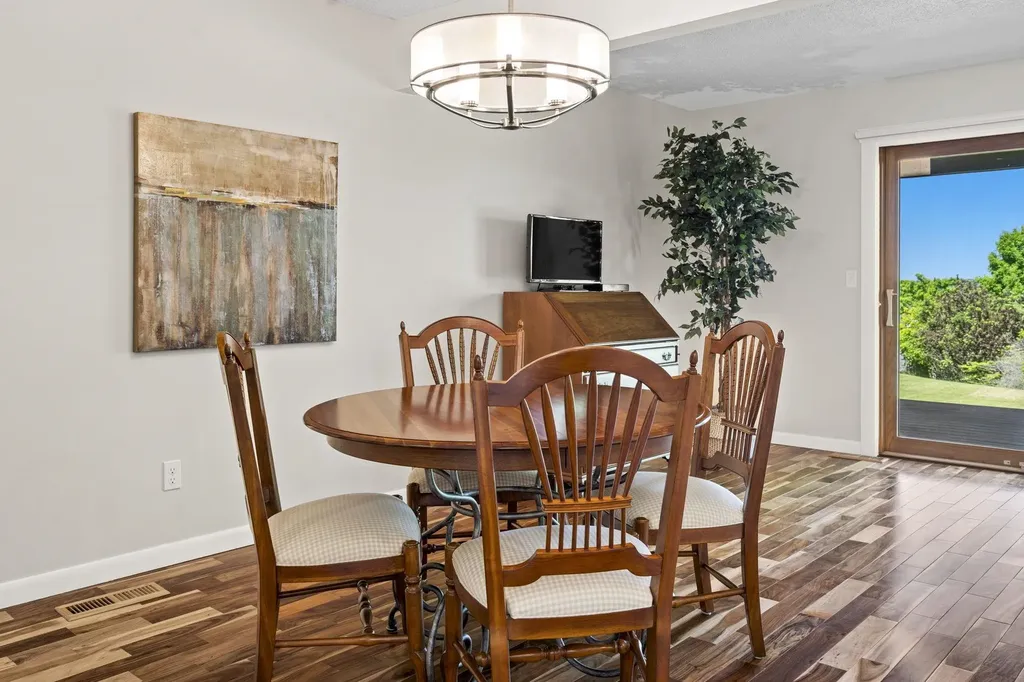 240 Peninsula Hills Drive Peninsula Township MI 49686