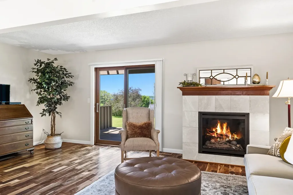240 Peninsula Hills Drive Peninsula Township MI 49686