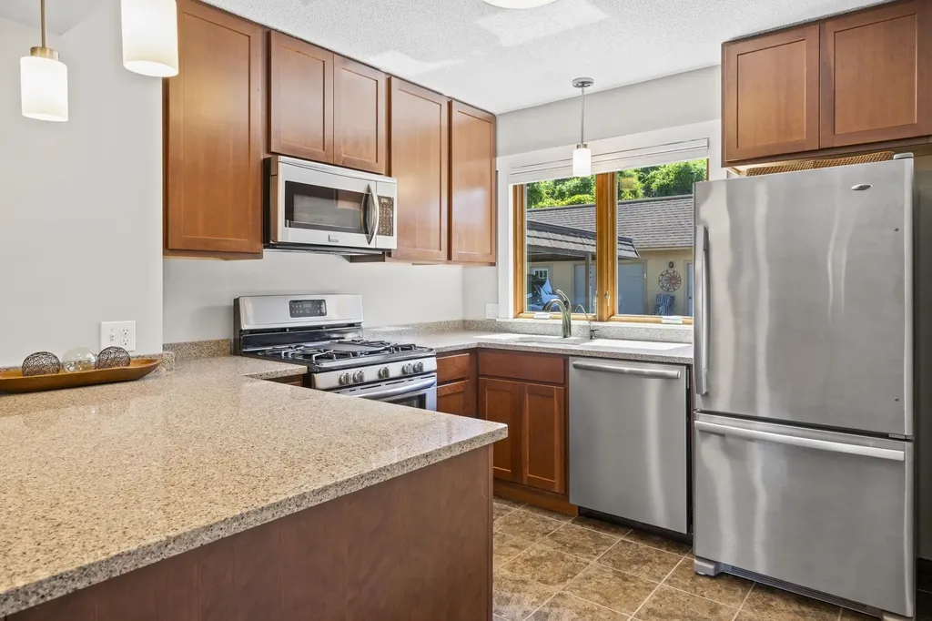 240 Peninsula Hills Drive Peninsula Township MI 49686