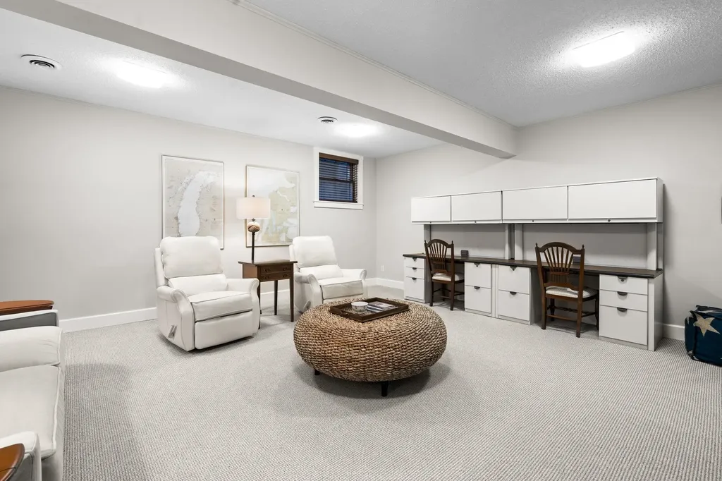 240 Peninsula Hills Drive Peninsula Township MI 49686