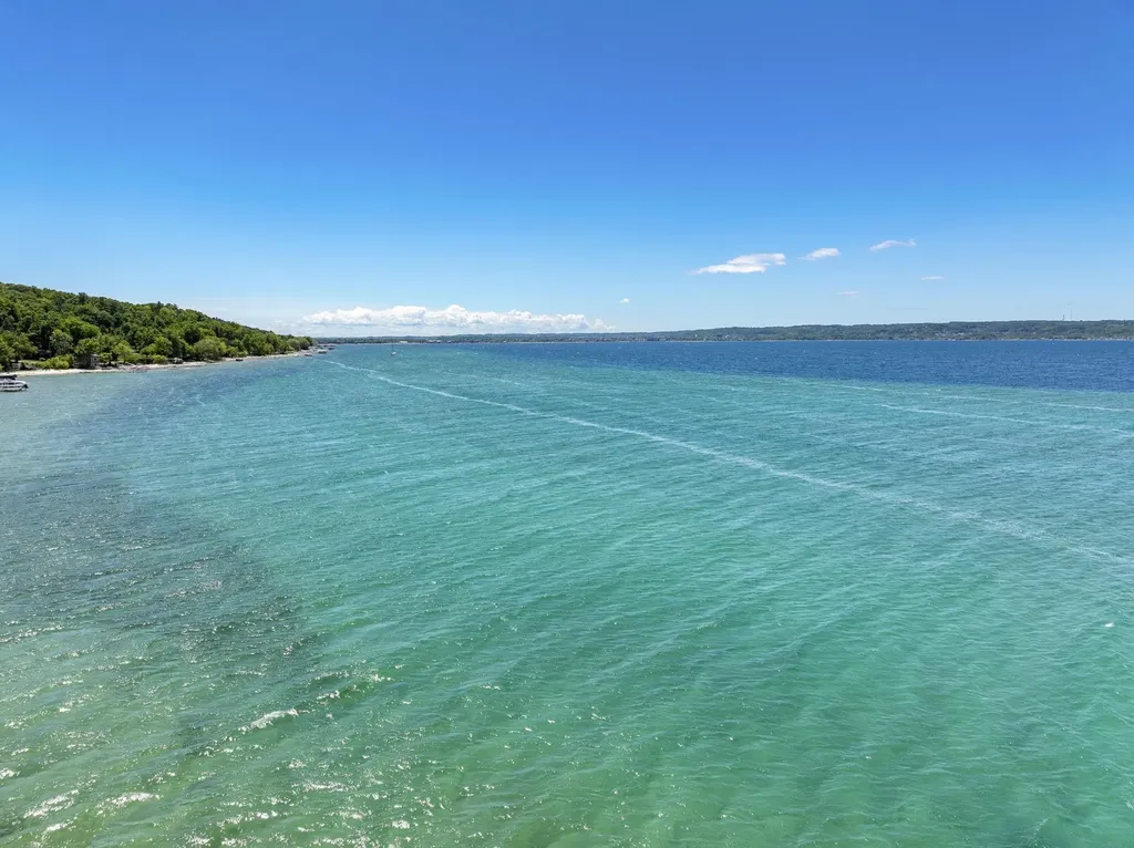 240 Peninsula Hills Drive Peninsula Township MI 49686