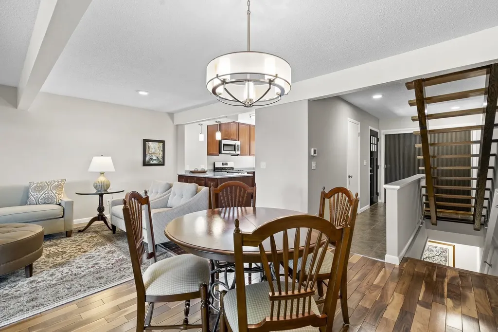 240 Peninsula Hills Drive Peninsula Township MI 49686