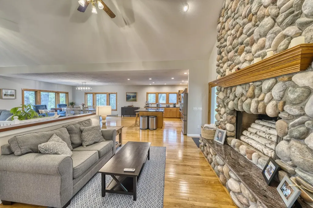 4678 Lands End Road East Bay Township MI 49686