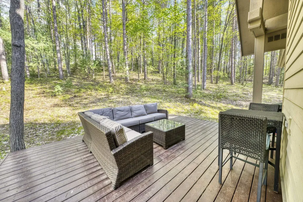 4678 Lands End Road East Bay Township MI 49686