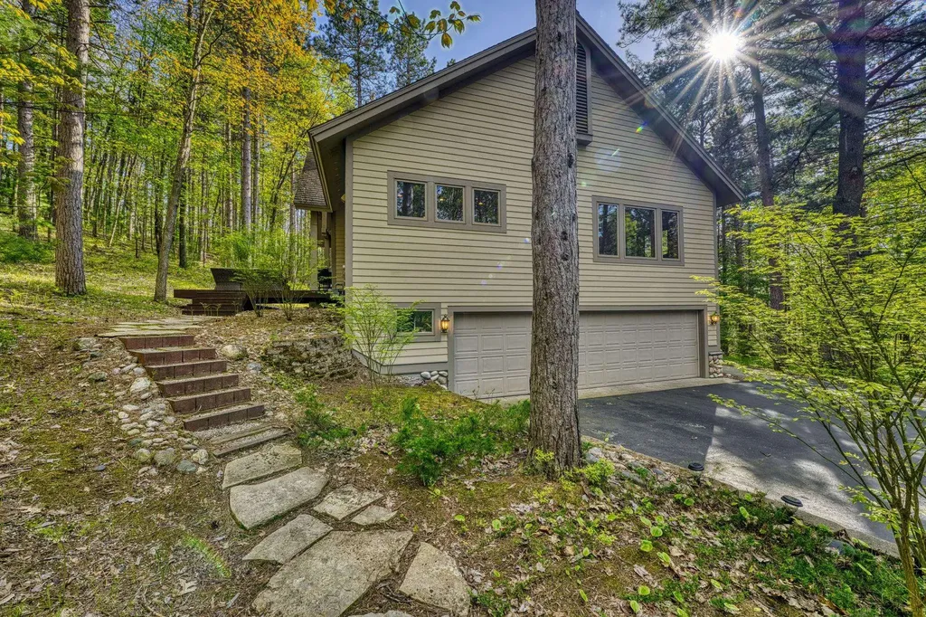 4678 Lands End Road East Bay Township MI 49686