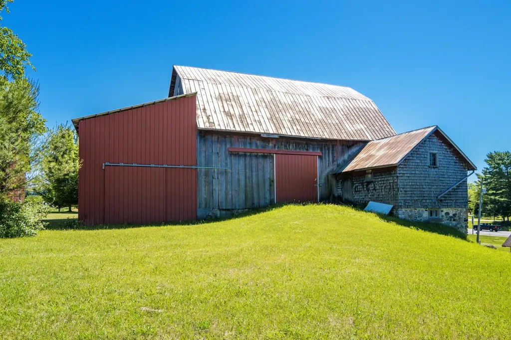 000 Mclachlan Road Torch Lake Township MI 49648
