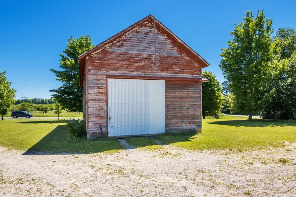 000 Mclachlan Road Torch Lake Township MI 49648