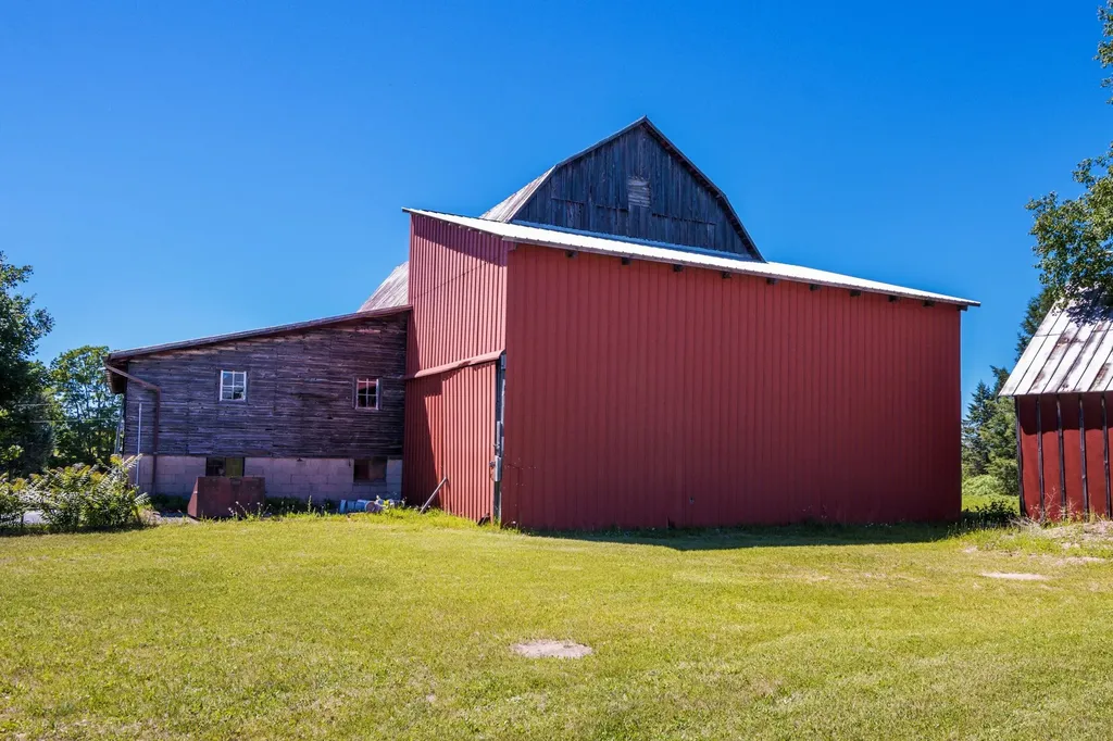 000 Mclachlan Road Torch Lake Township MI 49648