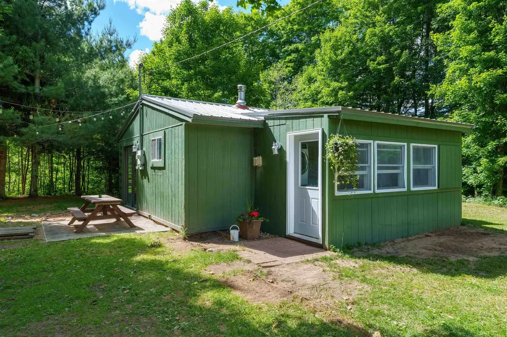 11903 Partridge Lane Mancelona Township MI 49659